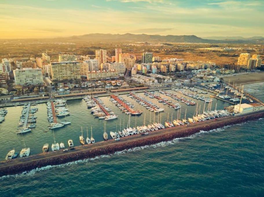 Fantastico Apartamento Junto Al Mar Валенсия Экстерьер фото